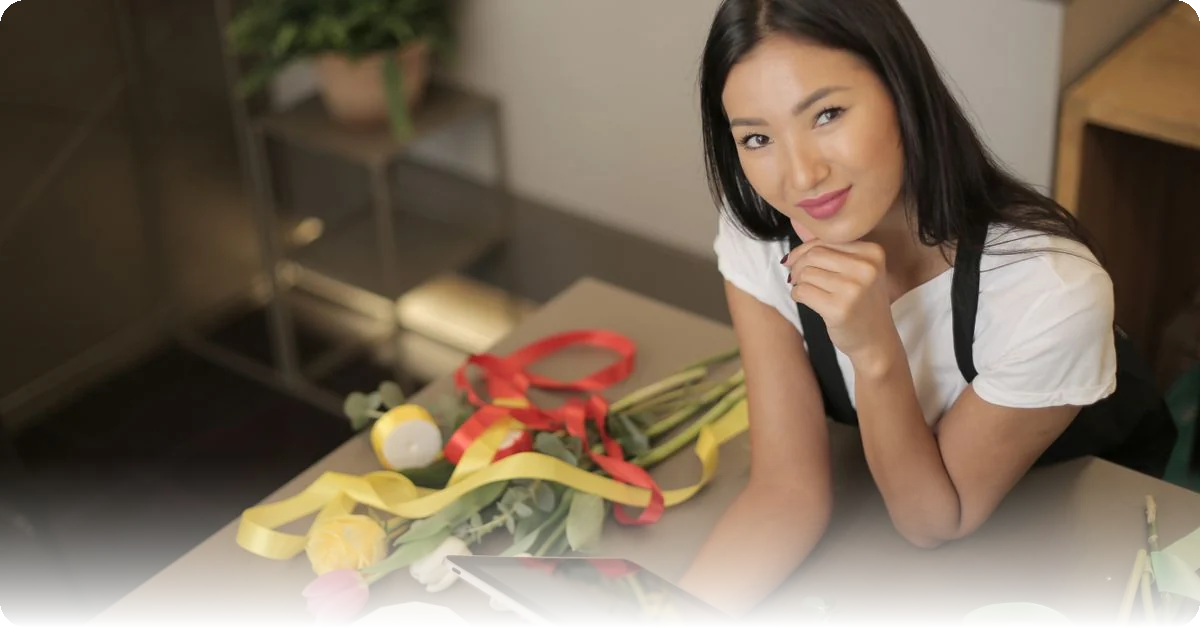 A florist at work